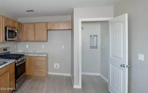 13380 E High View Rd, Mayer, AZ 86333 photo 8