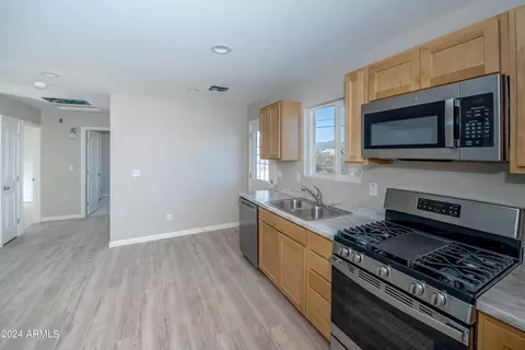 13380 E High View Rd, Mayer, AZ 86333 photo 6