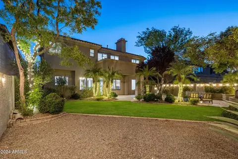 3810 E Herrera Dr, Phoenix, AZ 85050 photo 20