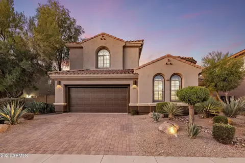 3810 E Herrera Dr, Phoenix, AZ 85050 photo 2