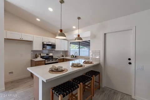 1634 N Yucca St, Chandler, AZ 85224