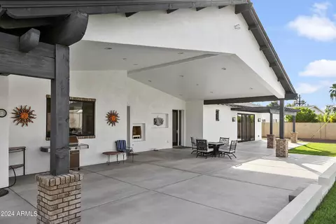 Exterior - 5214 E Flower St, Phoenix, AZ 85018 photo 3 of 8