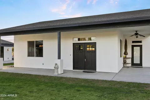 Exterior - 5214 E Flower St, Phoenix, AZ 85018 photo 8 of 8