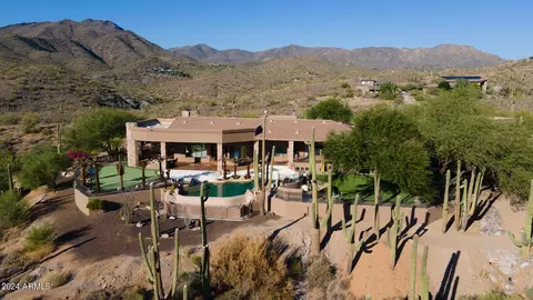 8788 E Branding Iron Rd, Carefree, AZ 85377