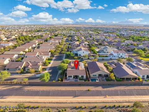 View/Area - 9766 E Thatcher Ave, Mesa, AZ 85212 photo 6 of 22