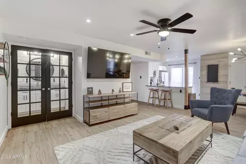 9340 N 92nd St #216, Scottsdale, AZ 85258