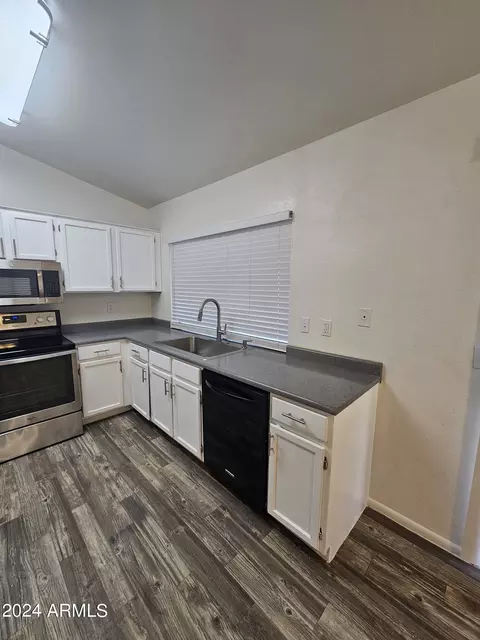 1743 E Carter Rd, Phoenix, AZ 85042 photo 11