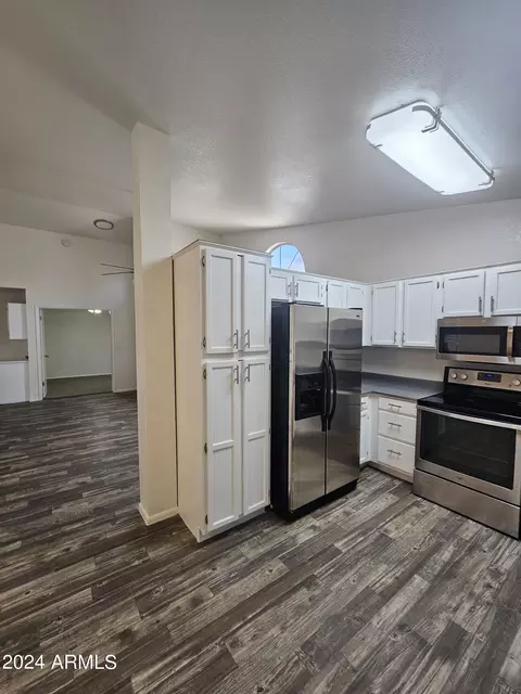 1743 E Carter Rd, Phoenix, AZ 85042 photo 10
