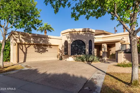 8100 E Camelback Rd #159, Scottsdale, AZ 85251