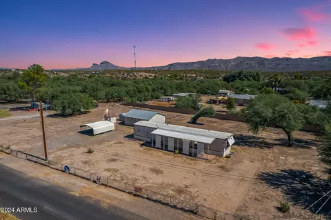 4949 N Cholla St, Dudleyville, AZ 85192
