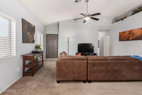 2603 E Hidalgo Ave, Phoenix, AZ 85040 photo 11