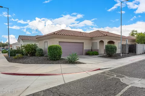 2603 E Hidalgo Ave, Phoenix, AZ 85040 photo 3
