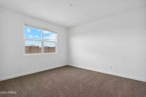 1636 N Camden Dr, Florence, AZ 85132