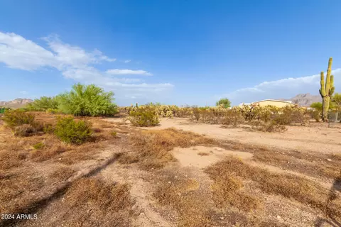 174 W Smoketree St #-, Apache Junction, AZ 85120 photo 10