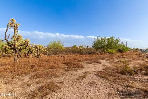 174 W Smoketree St #-, Apache Junction, AZ 85120 photo 8