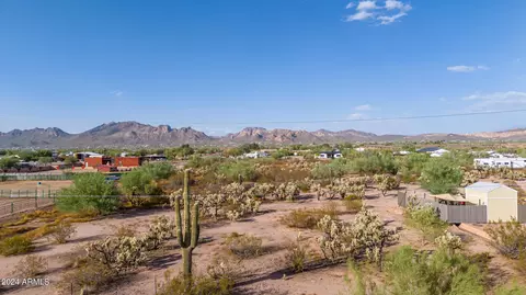 174 W Smoketree St #-, Apache Junction, AZ 85120