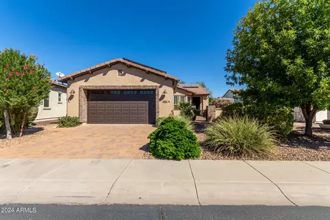 898 E Laddoos Ave, San Tan Valley, AZ 85140