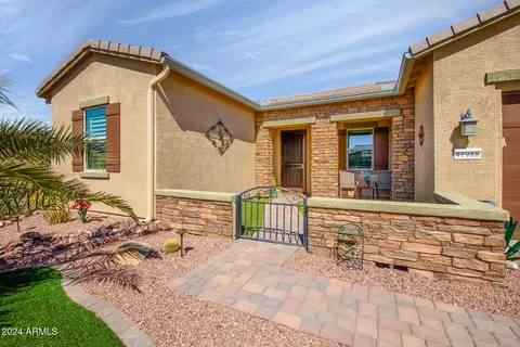 41988 W Rosewood Ln, Maricopa, AZ 85138