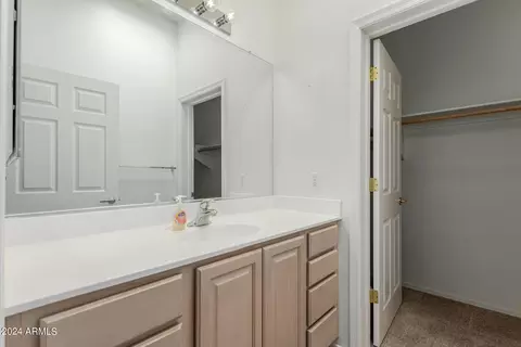 3220 E Maldonado Dr, Phoenix, AZ 85042 photo 18