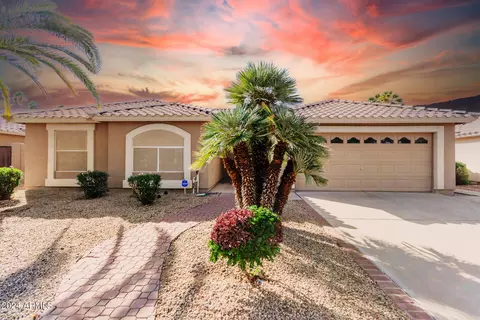 6337 W Irma Ln, Glendale, AZ 85308
