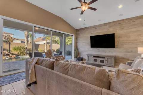 4404 E Glacier Pl, Chandler, AZ 85249 photo 25