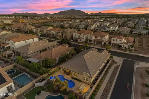 4404 E Glacier Pl, Chandler, AZ 85249 photo 11