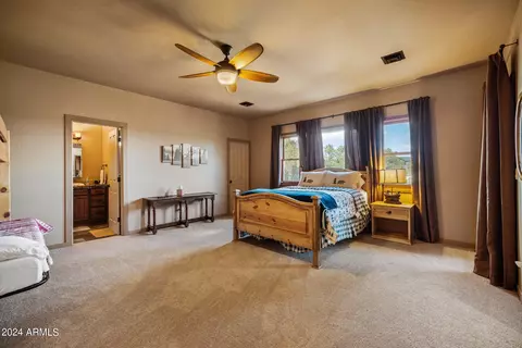 Bedroom - 2946 N Lodgepole Rd, Overgaard, AZ 85933 photo 7 of 8