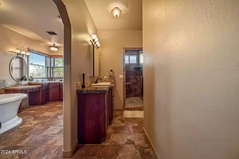 Entry Way - 2946 N Lodgepole Rd, Overgaard, AZ 85933 photo 4 of 4