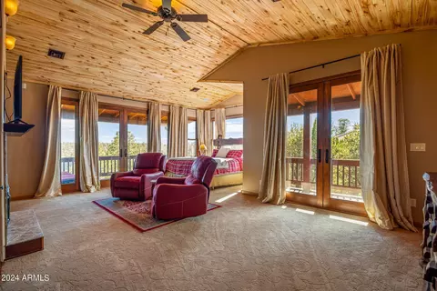 Bedroom - 2946 N Lodgepole Rd, Overgaard, AZ 85933 photo 5 of 8