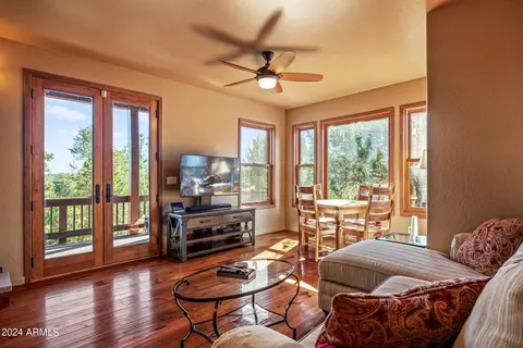 Living - 2946 N Lodgepole Rd, Overgaard, AZ 85933 photo 1 of 3