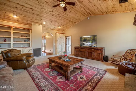 Living - 2946 N Lodgepole Rd, Overgaard, AZ 85933 photo 3 of 3