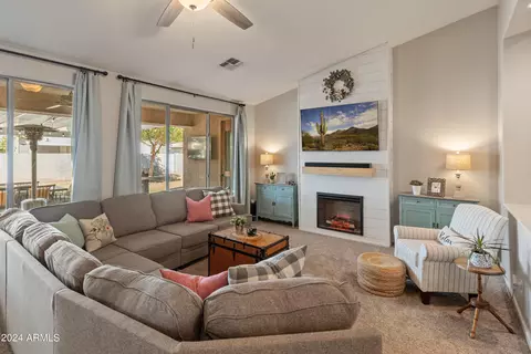 14442 W St Moritz Ln, Surprise, AZ 85379