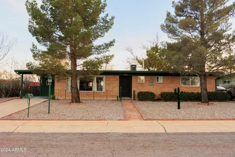 2964 Meadowlark Dr, Sierra Vista, AZ 85635