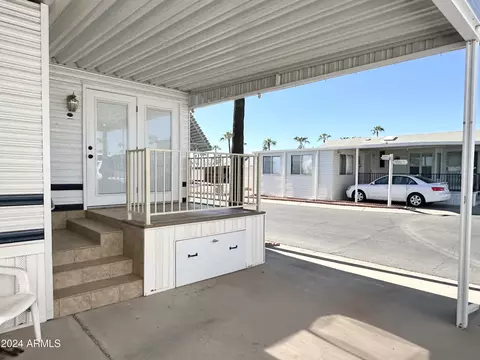 477 S Iron Ore Dr, Apache Junction, AZ 85119 photo 5