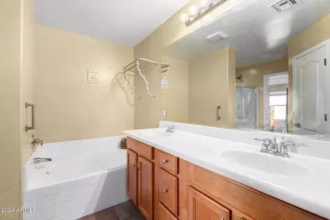 2005 W Carter Rd, Phoenix, AZ 85041 photo 20