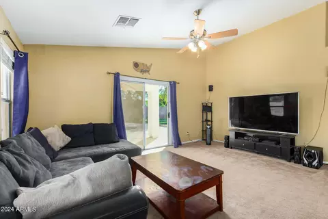 2005 W Carter Rd, Phoenix, AZ 85041 photo 5
