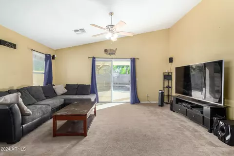 2005 W Carter Rd, Phoenix, AZ 85041 photo 7
