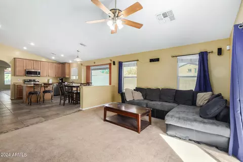 2005 W Carter Rd, Phoenix, AZ 85041 photo 9