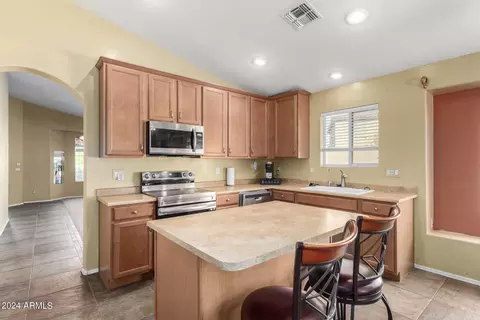 2005 W Carter Rd, Phoenix, AZ 85041 photo 12