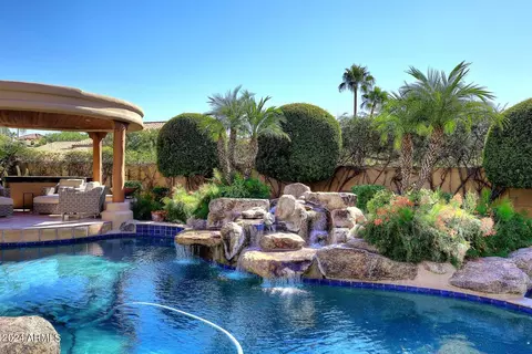 8211 E Candelaria Dr, Scottsdale, AZ 85255