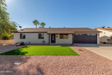 3609 E Ludlow Dr, Phoenix, AZ 85032