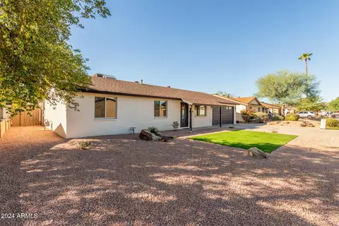 Exterior - 3609 E Ludlow Dr, Phoenix, AZ 85032 photo 3 of 5