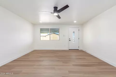 Living - 3609 E Ludlow Dr, Phoenix, AZ 85032 photo 1 of 2