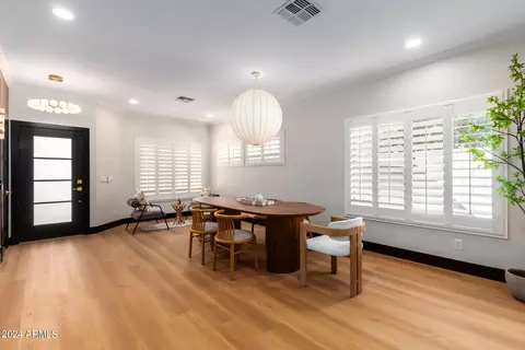 Dining - 3759 S Dew Drop Ln, Gilbert, AZ 85297 photo 3 of 4