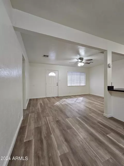 4622 S 21st St, Phoenix, AZ 85040 photo 5