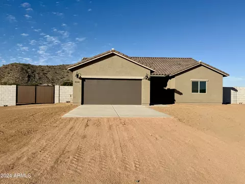 8434 W Ginger Trl, Casa Grande, AZ 85122