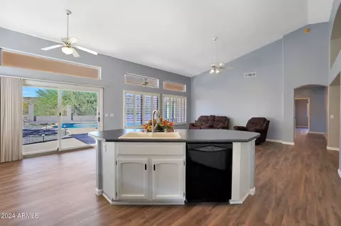 14018 S 44th St, Phoenix, AZ 85044 photo 12