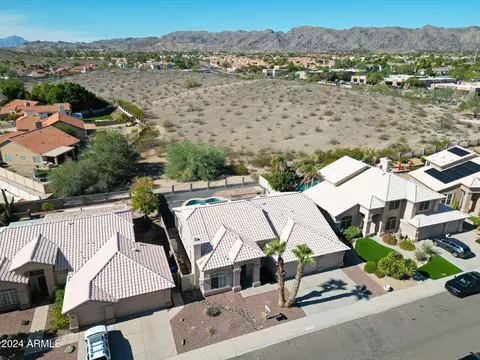 14018 S 44th St, Phoenix, AZ 85044 photo 5