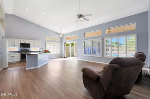 14018 S 44th St, Phoenix, AZ 85044 photo 10