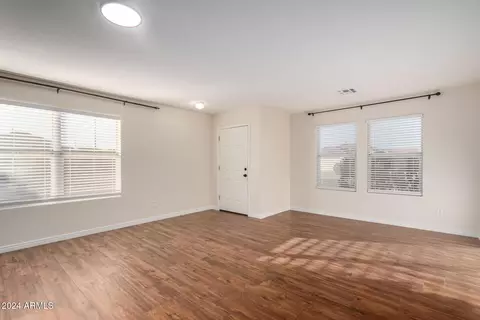 8143 E Obispo Ave, Mesa, AZ 85212 photo 3